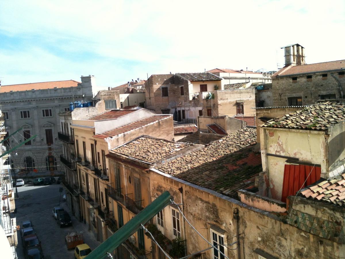 Bed and Breakfast La Casa Di Zoe - Locazioni Turistiche Palermo Exterior foto