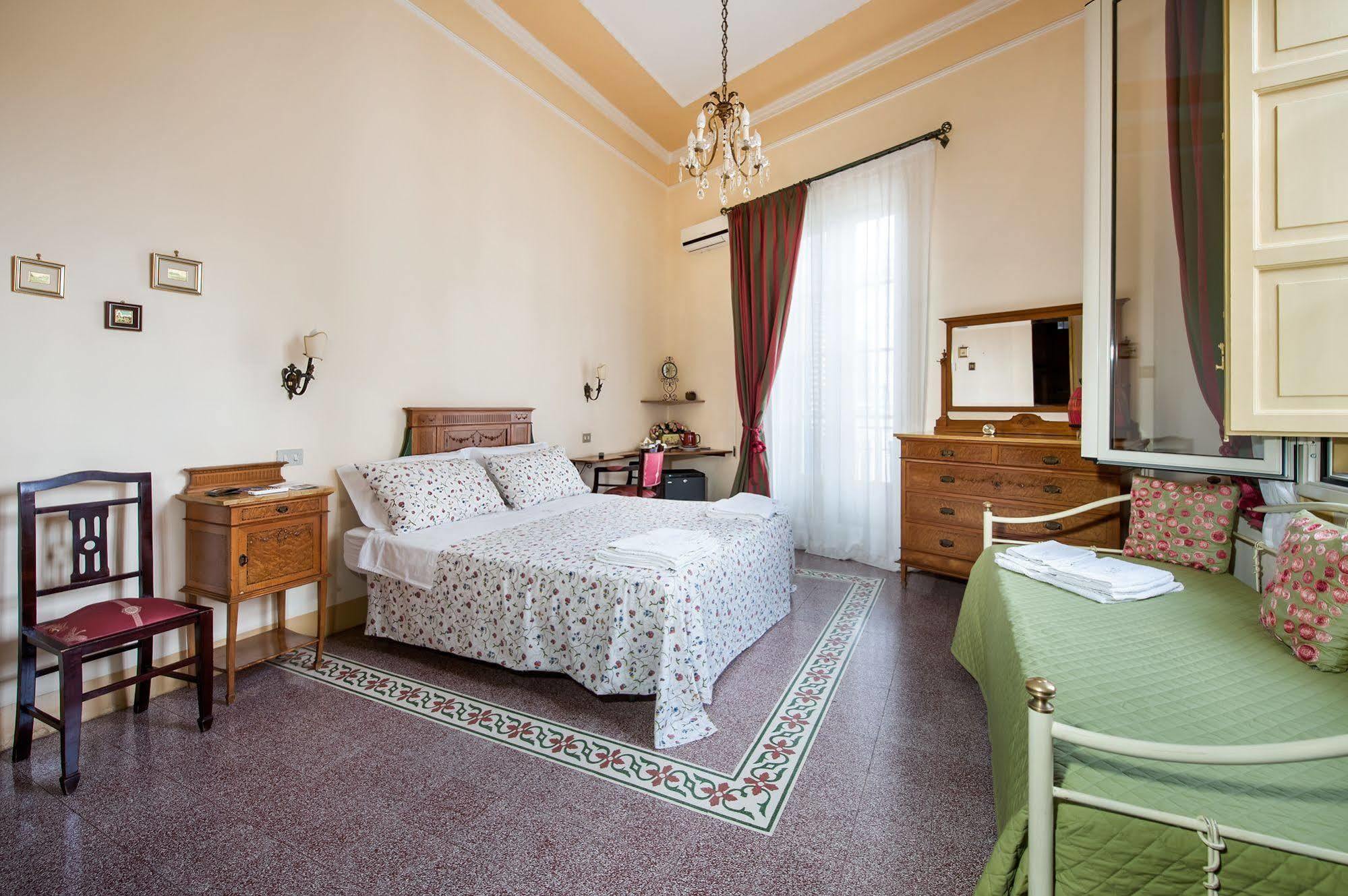Bed and Breakfast La Casa Di Zoe - Locazioni Turistiche Palermo Exterior foto